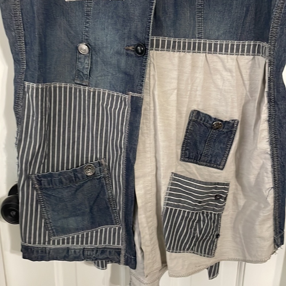 Patchwork Denim Vest with Button Accents - image 5